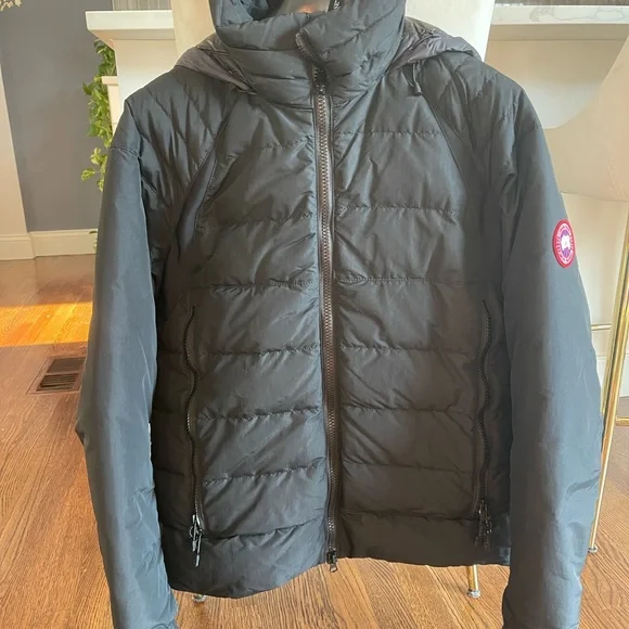 Authentic Canada Goose Men's HyBridge Base Down Jacket Matte Finish